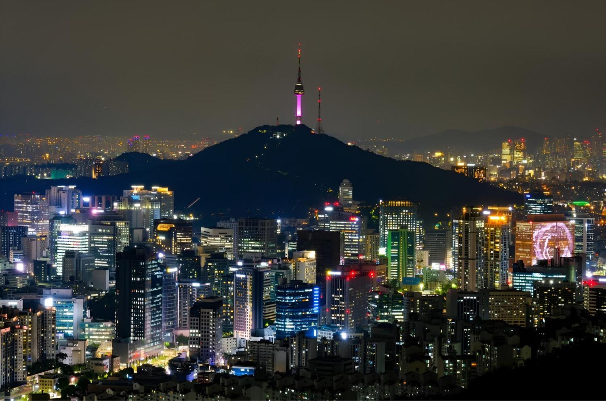 Hotel Myeongdong Seoul Bagian luar foto
