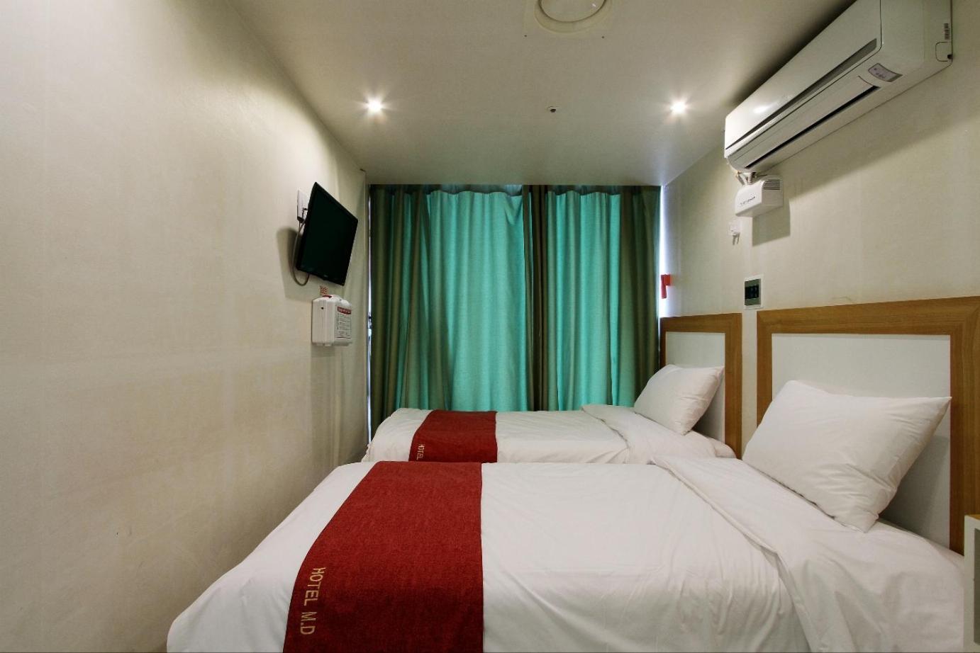 Hotel Myeongdong Seoul Bagian luar foto