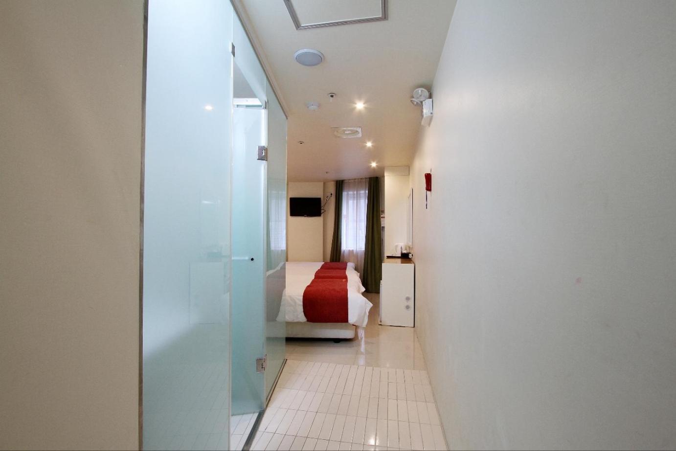 Hotel Myeongdong Seoul Bagian luar foto