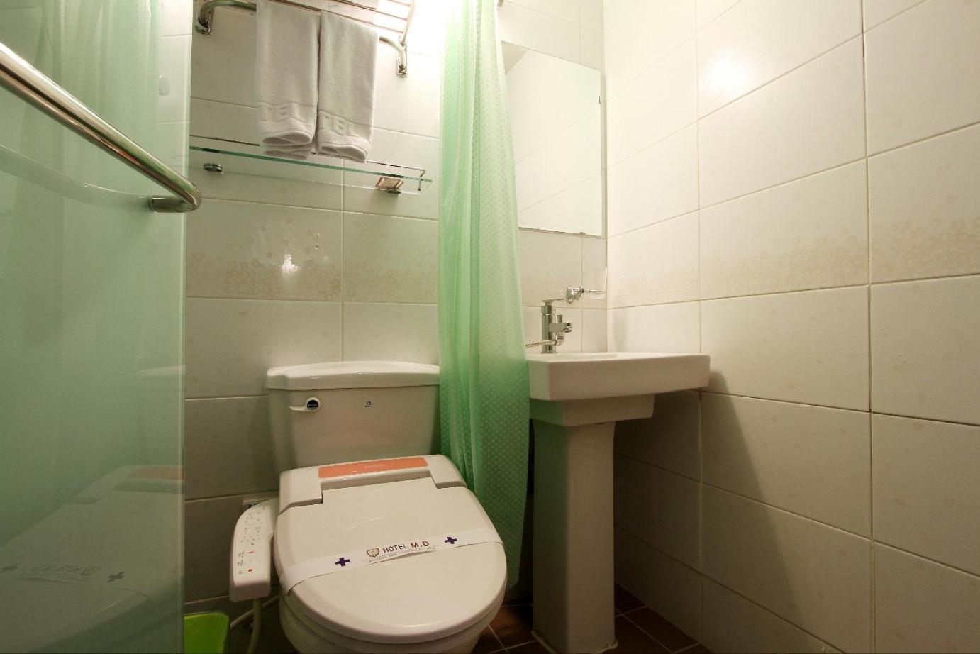 Hotel Myeongdong Seoul Bagian luar foto